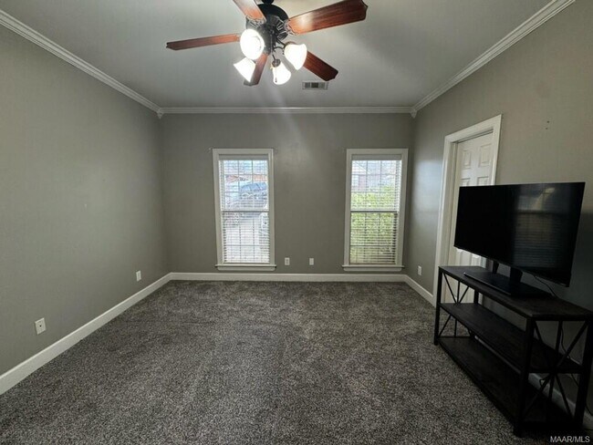 Building Photo - 520 Breckinridge Ln