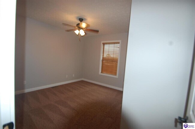 Building Photo - 223 S Rushmore Dr