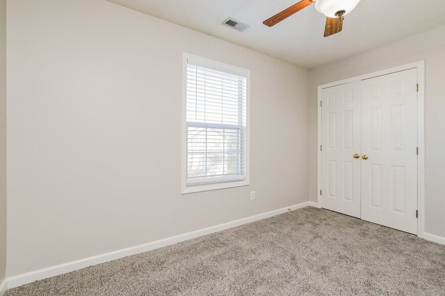 Building Photo - 4301 Mantua Way