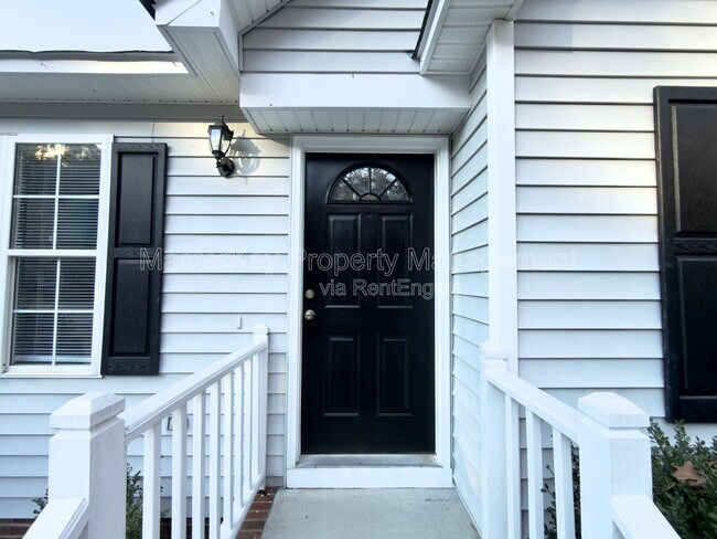 Building Photo - 1101 Amber Acres Ln