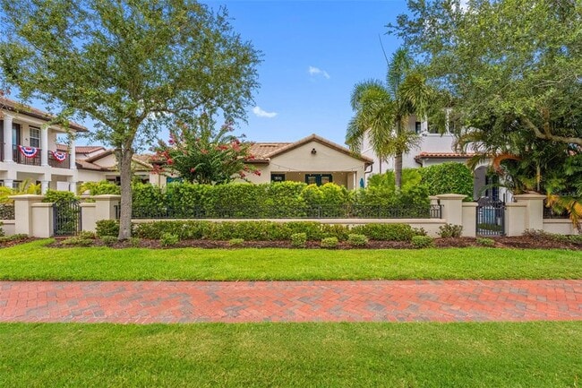 Building Photo - 6022 Beacon Shores St