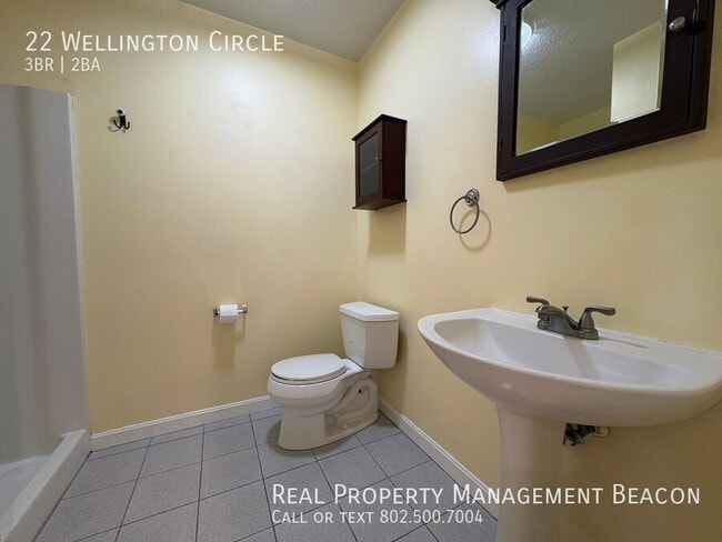 Building Photo - 22 Wellington Cir