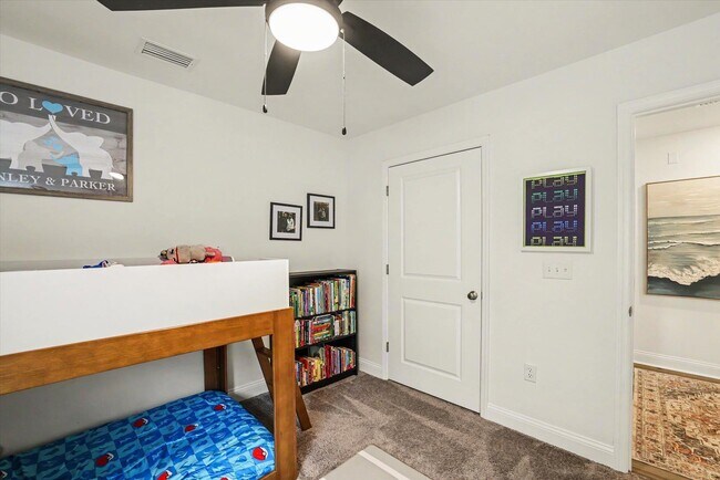 Building Photo - 414 Grand Oaks Rd