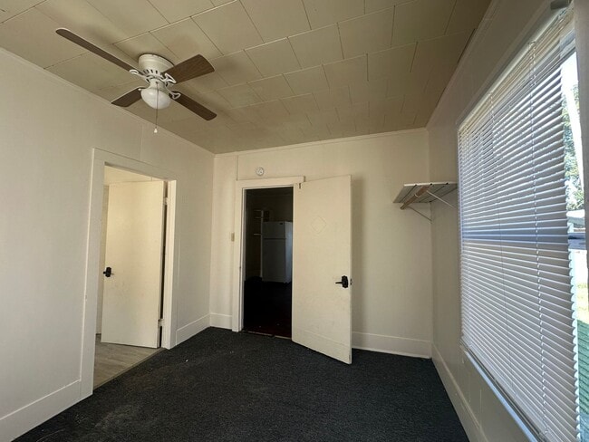 Building Photo - Now Available For Rent!