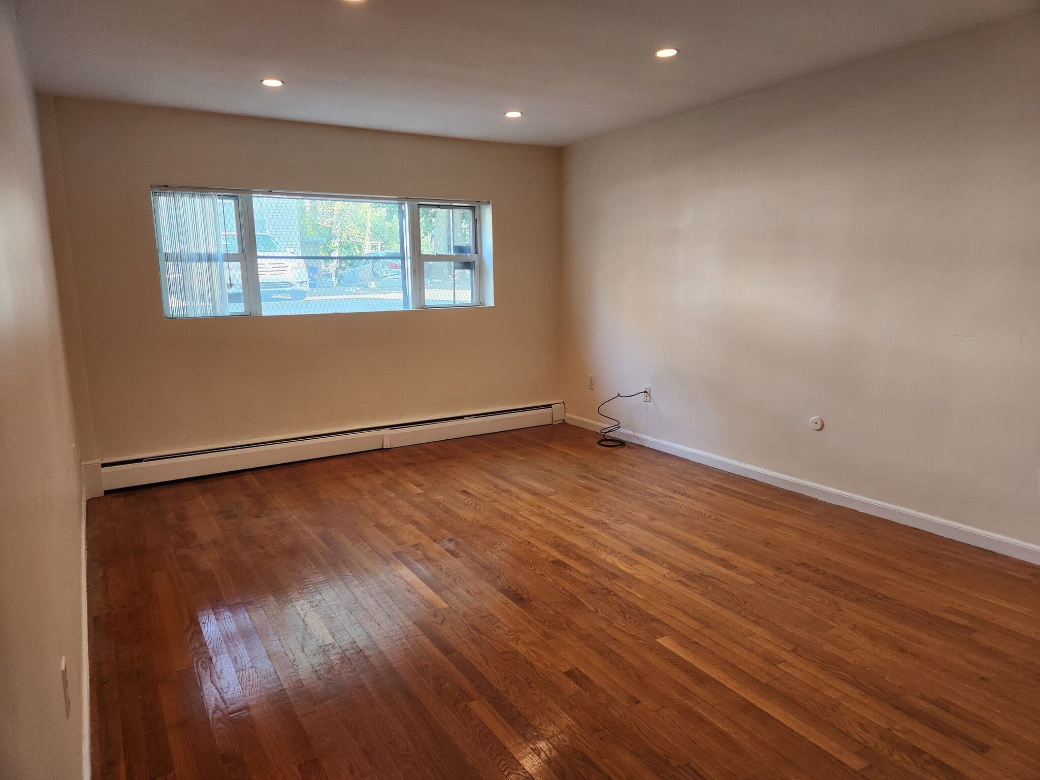 Building Photo - 55 Brighton Ave