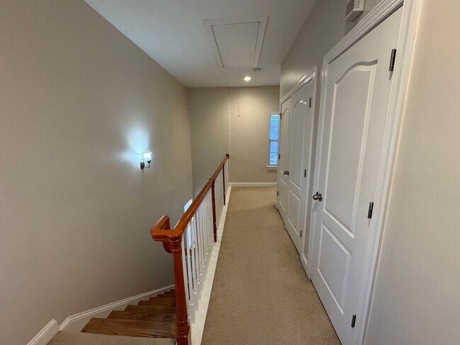 Building Photo - Beautiful 3BR/2.5BA Home in the Ballantyne Area; Great Schools!; Lawn Maintenance Covered