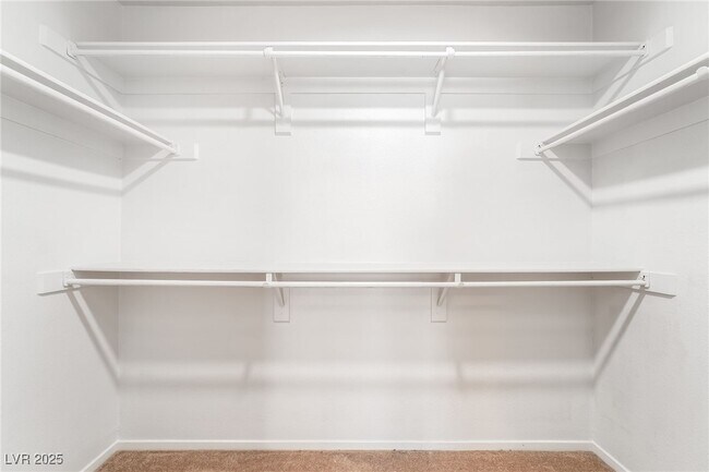 Building Photo - 325 Waterwheel Falls Dr