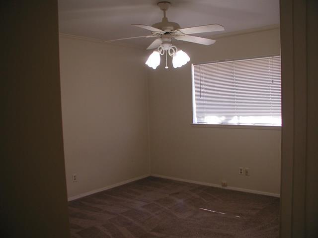 Building Photo - 5033 Overcrest Dr