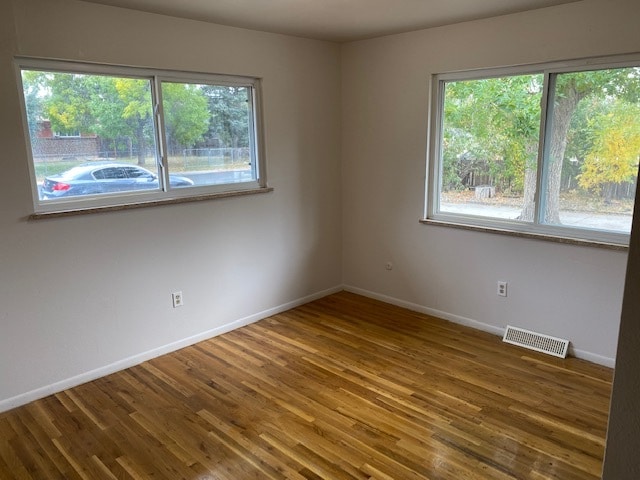 Building Photo - 8913 Circle Dr