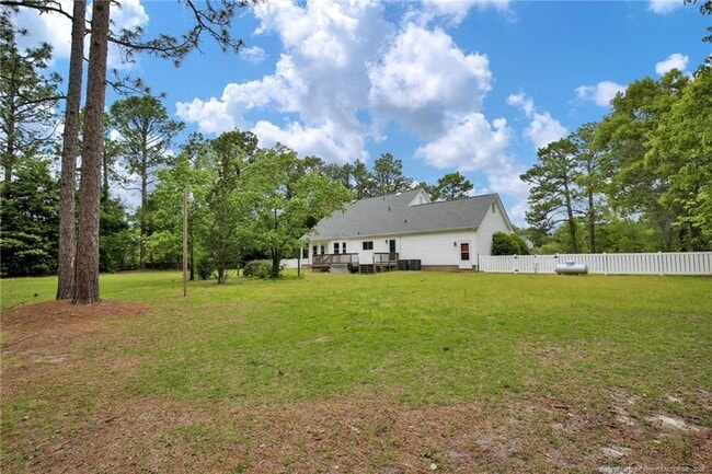 Building Photo - 853 Foxcroft Dr