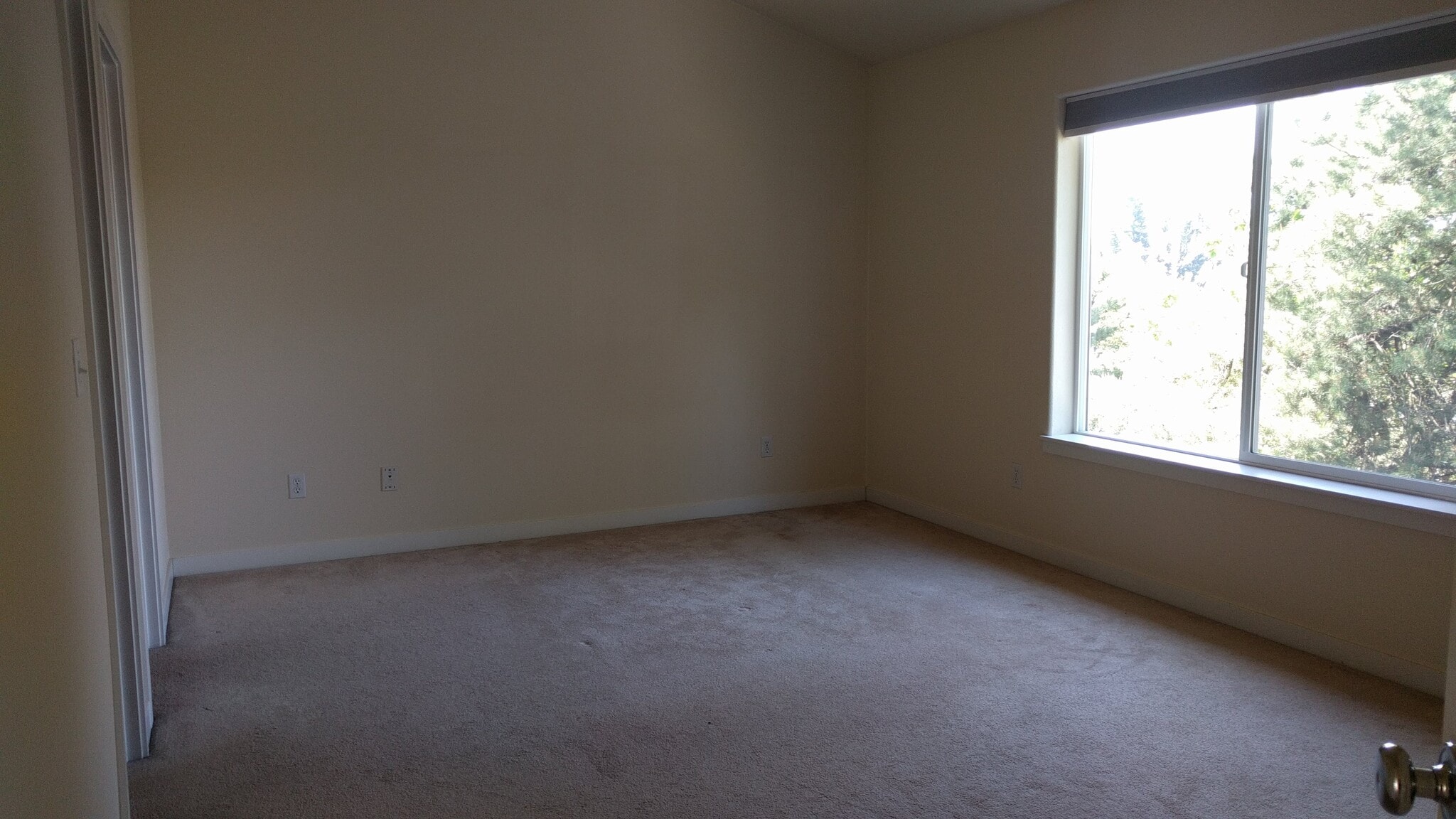 master bedroom without furniture - 325 NW 209th Ave