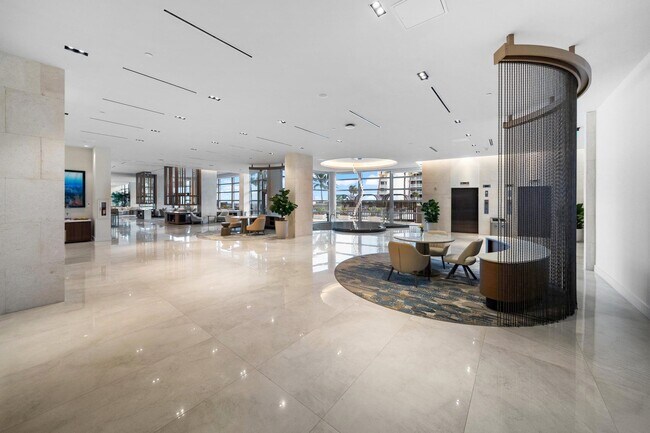 Building Photo - 3100 N Ocean Dr