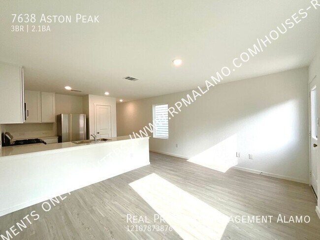 Building Photo - 7638 Aston Peak