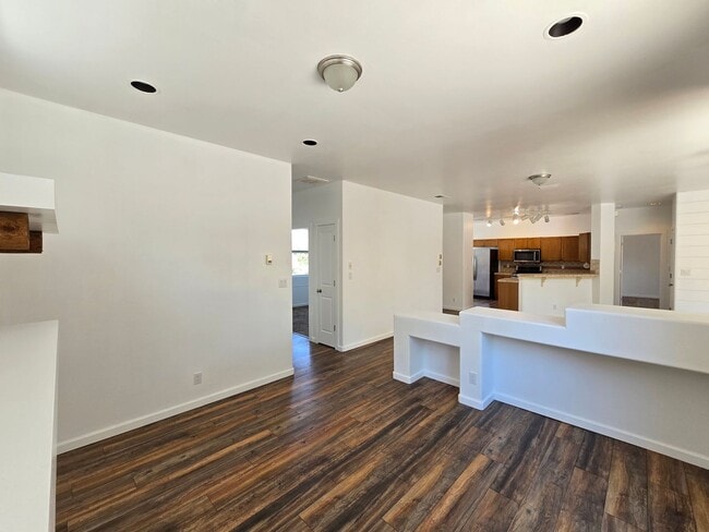 Building Photo - 3 Woodflower Place