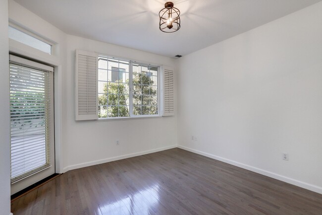 Building Photo - Updated 1BR/1BA Condo with Large Patio & Parking | Westside San Mateo | YouTube Tour