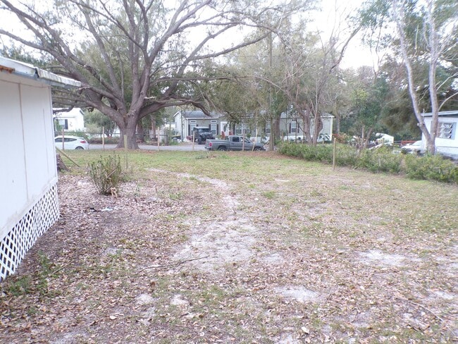 Building Photo - Mobile Home