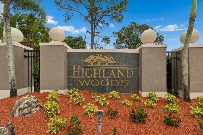 Building Photo - 2204 Elizabeth Way