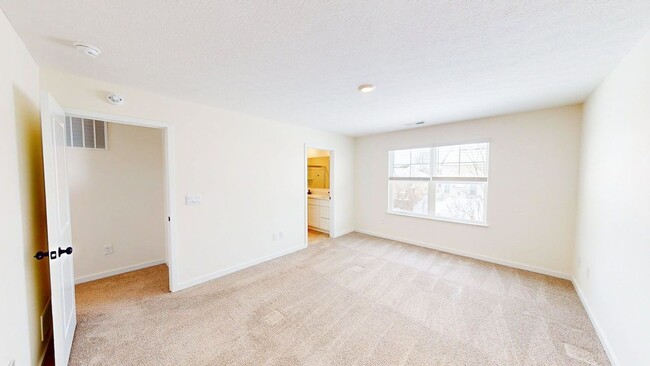 Building Photo - 3829 Genteel Dr