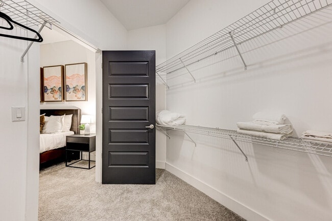 Building Photo - 1812 U.S. 19-SI ID1460735P