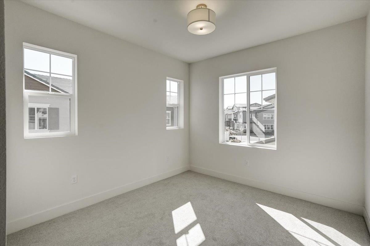 Building Photo - 12101 Almeria Wy