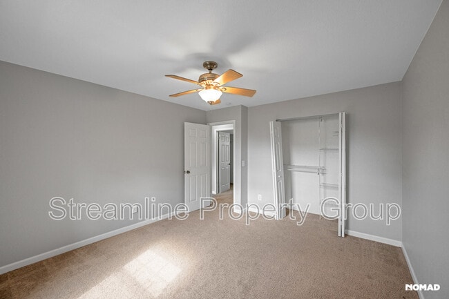 Building Photo - 10136 W Keene Ave
