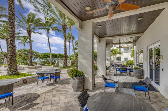 Building Photo - 2700 N Ocean Dr