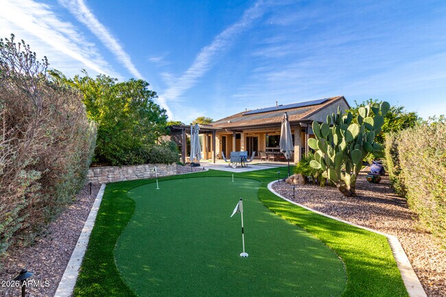 Building Photo - 12725 W Dale Ln