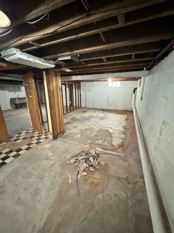 Building Photo - 3315 Webber St