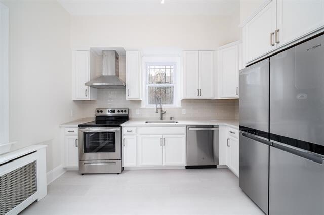 Building Photo - 33 Glenwood Ave