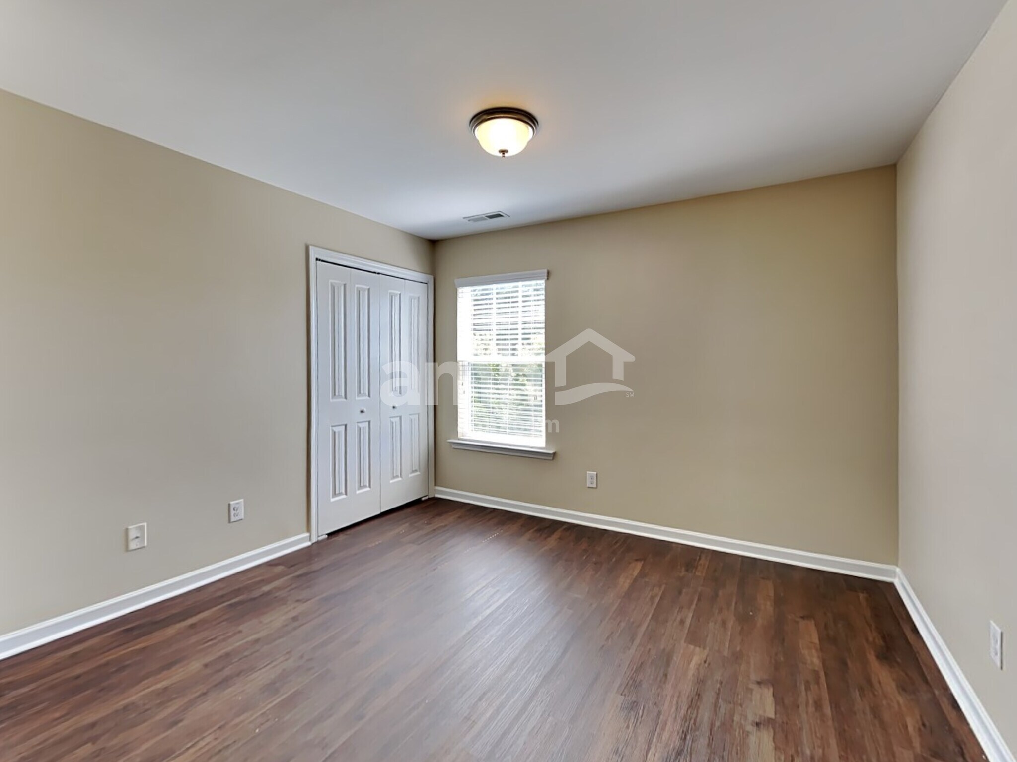 Building Photo - 660 Smithridge Way