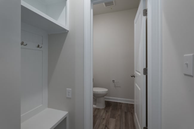 Building Photo - 516 Cedar Knoll Cir