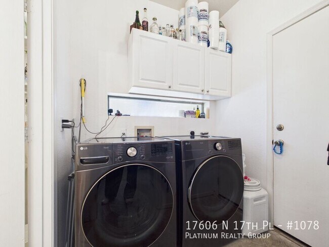 Building Photo - 17606 N 17th Pl