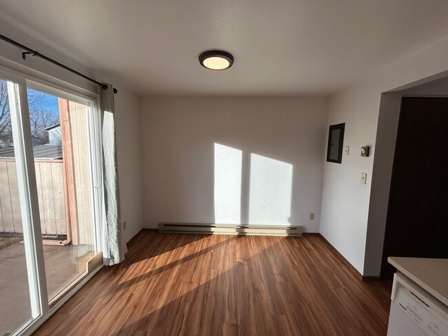 Building Photo - Charming 2-Bedroom Townhome in Loveland