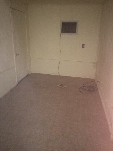 Building Photo - 3318 Darien St