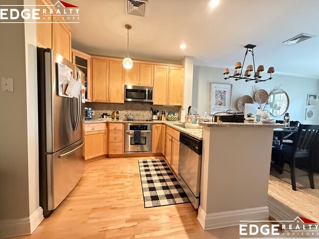 Building Photo - 59 Walpole St