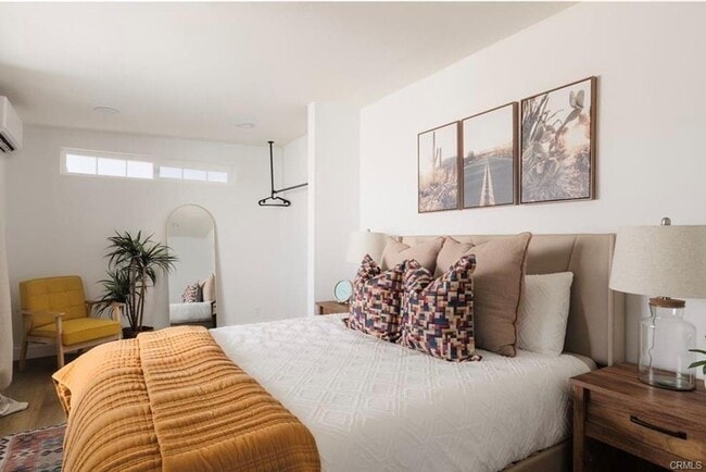 Building Photo - Home in Friendly Hills Neighborhood