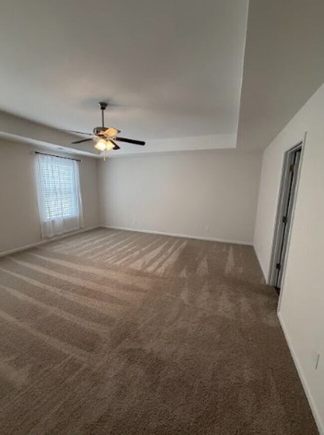 Building Photo - Newly Renovated Single Family Home | 4 BR/2.5BA | Garage Attached