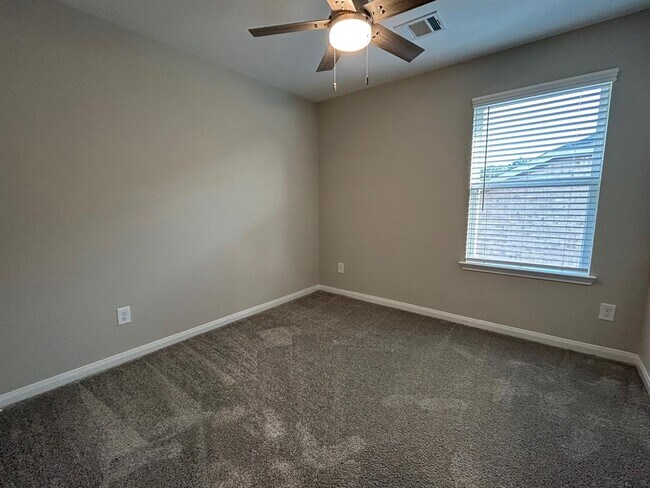 Building Photo - 17714 Rosette Grass Dr