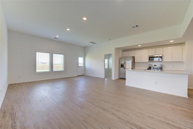 Building Photo - 4266 Barrington Cv Ln