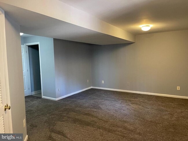 Building Photo - 11749 Batley Pl