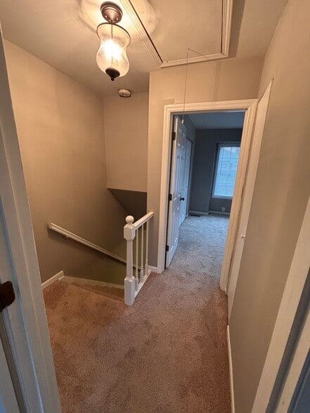 Building Photo - 4 Sycamore Row