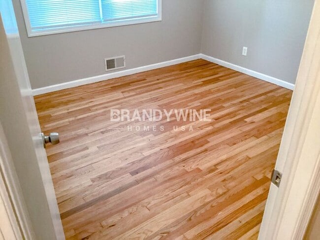 Building Photo - MOVE IN BY JUNE 23rd AND RECEIVE HALF  OFF...