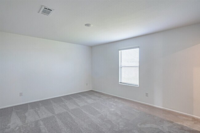 Building Photo - 20961 Zuccala Dr