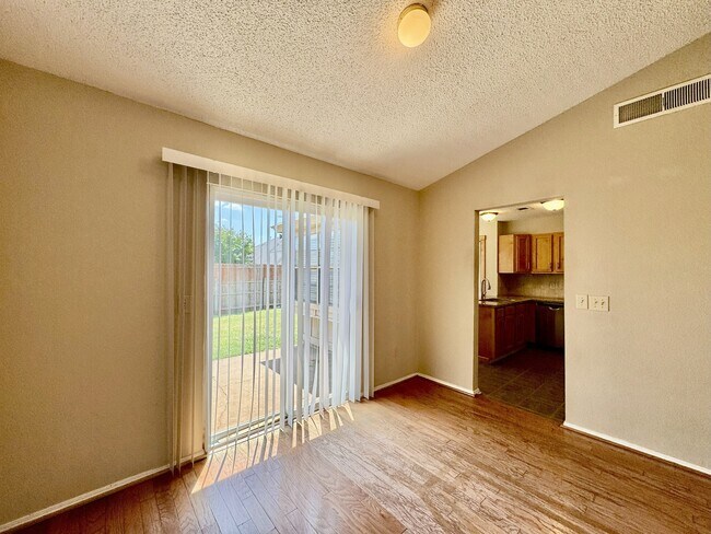 Building Photo - 6300 Westlane