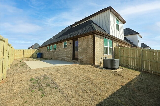 Building Photo - 3213 SW Lovely Ln