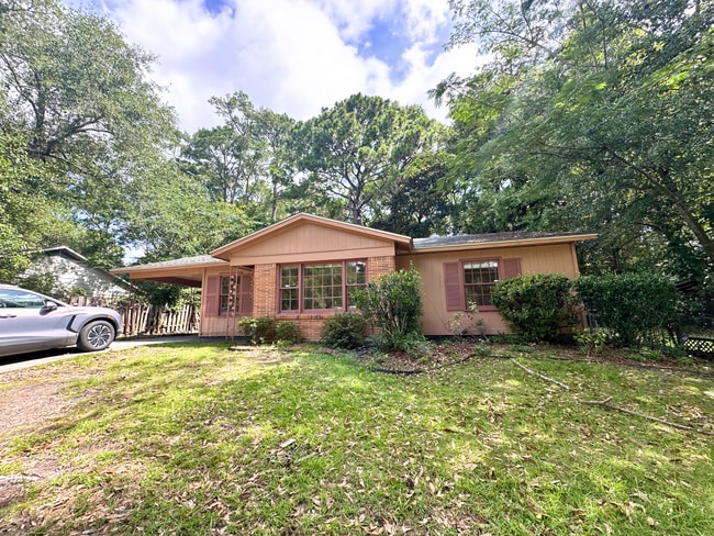 Building Photo - 5452 Ardell Dr