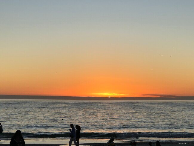 Hudson beach - 6519 Louise Ct