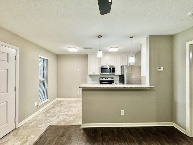 Building Photo - 4319 McKinney Ave