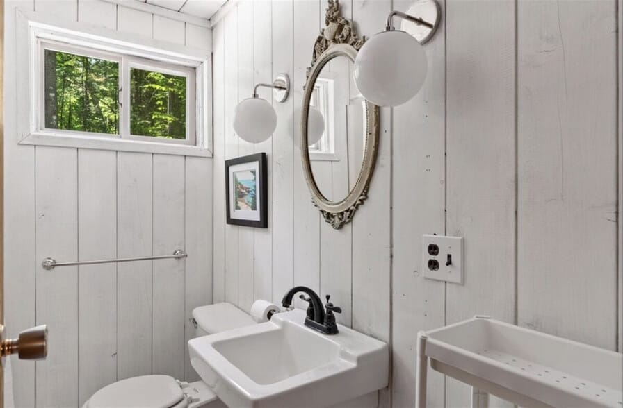 Building Photo - 35 Babes Ln