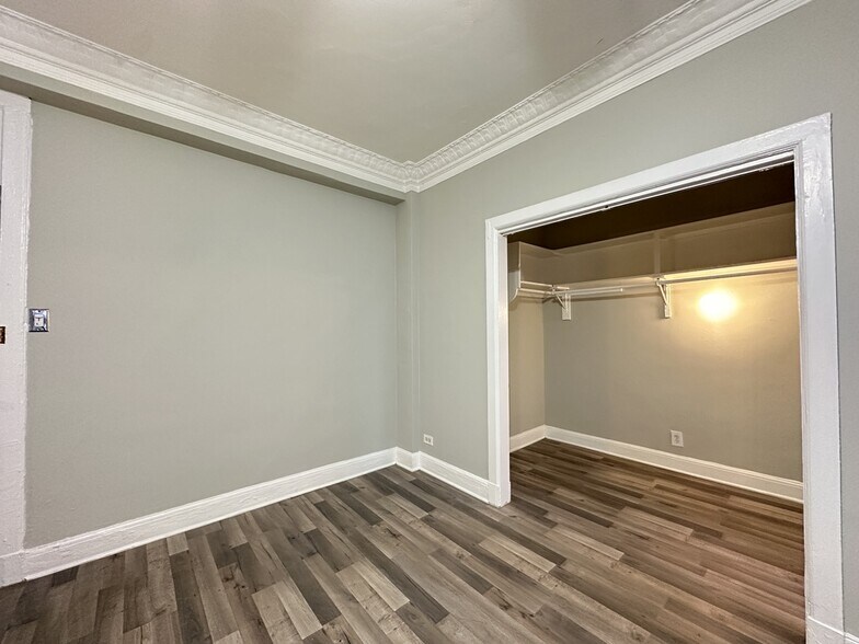 Building Photo - 3824 N Fremont St